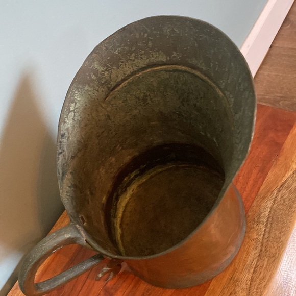 antique handmade forged hammed copper floral bird engraved pitcher coal scuttle - Picture 5 of 9